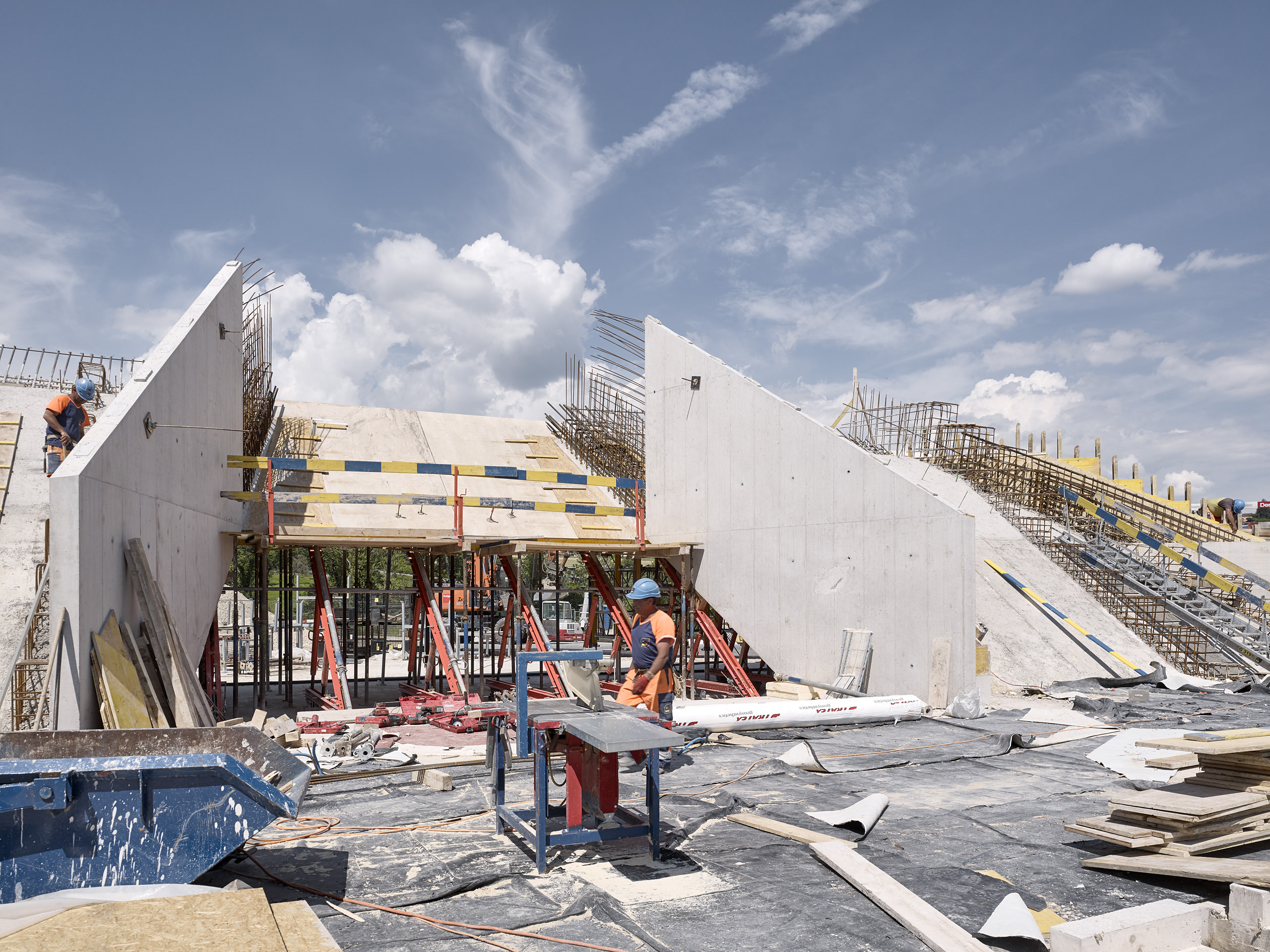 Stade de la Tuilière, Lausanne